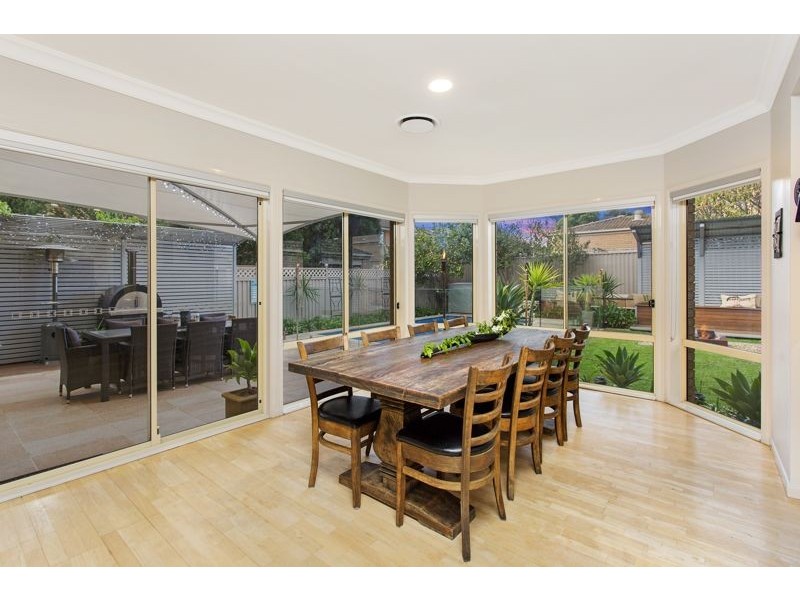 27 Melanie Place, Bella Vista NSW 2153