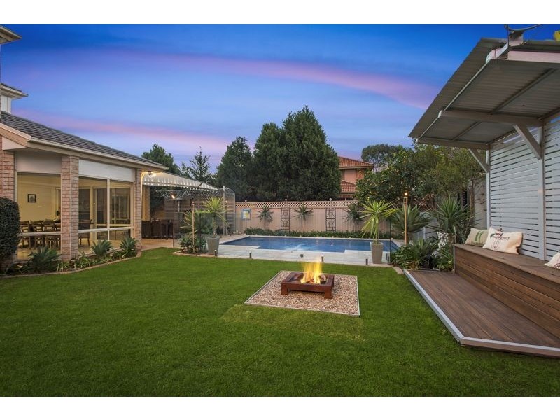 27 Melanie Place, Bella Vista NSW 2153