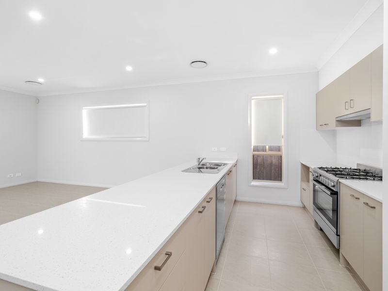 14 Riverstone Road, Riverstone NSW 2765