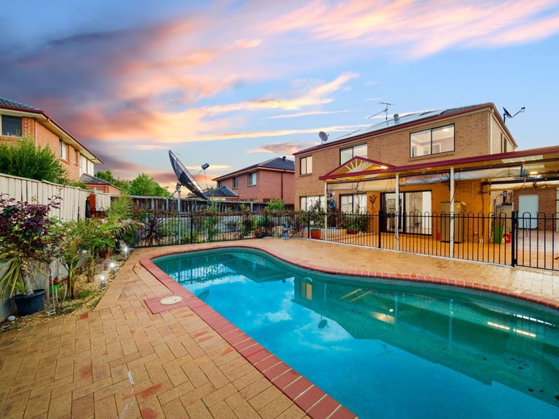 19 Millcroft Way, Beaumont Hills NSW 2155