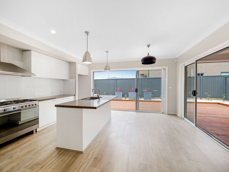 16 Sheumack Street, Marsden Park NSW 2765