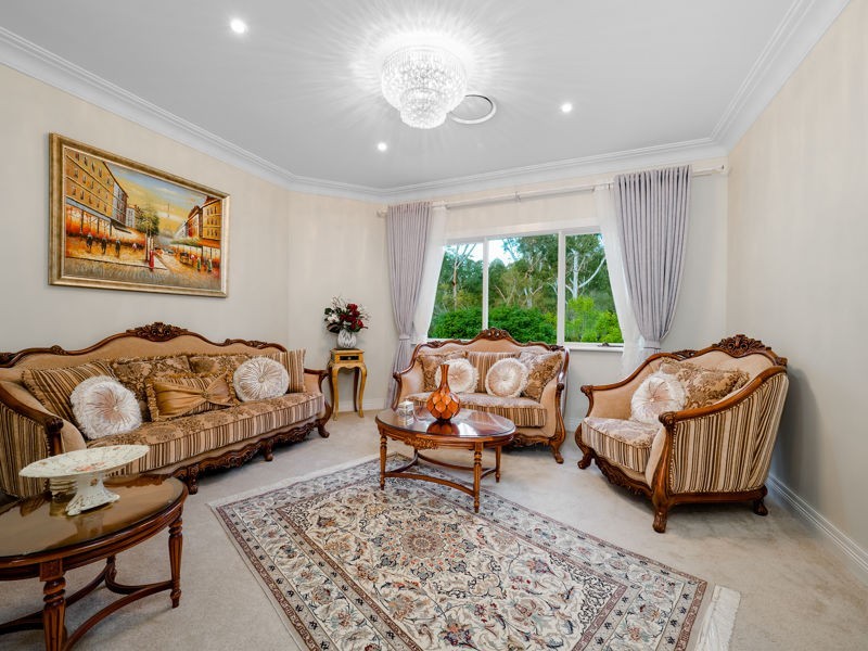 220 Ridgecrop Drive, Castle Hill NSW 2154