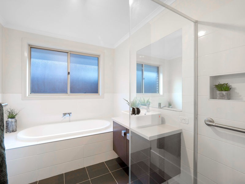 97 Ridgeline Drive, The Ponds NSW 2769