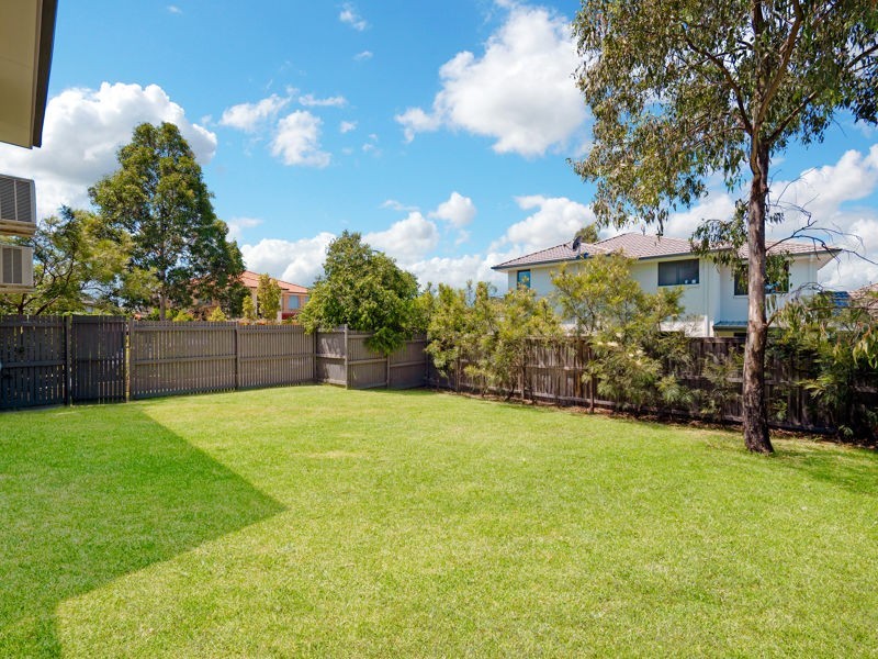 1 Huon Close, Stanhope Gardens NSW 2768