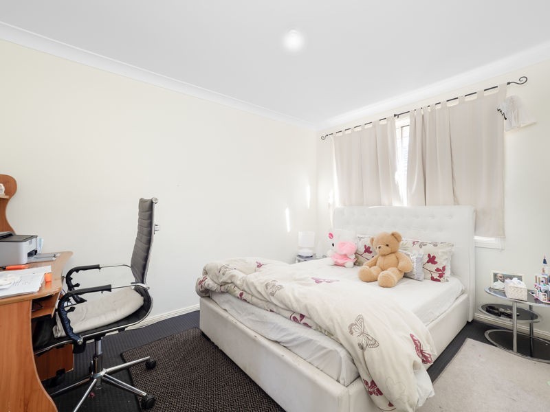 37 Thompson Crescent, Glenwood NSW 2768