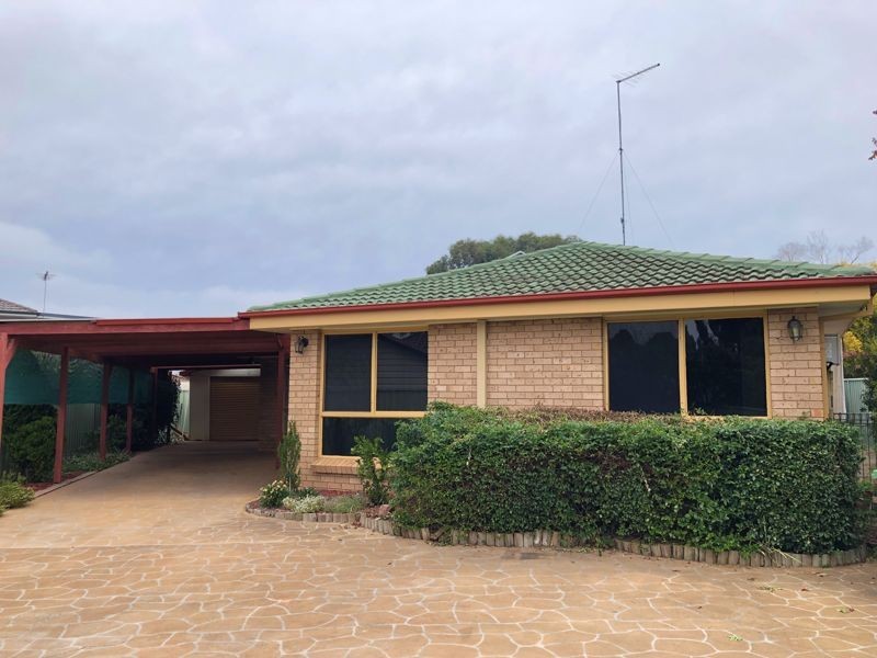 28 Griffiths Road, Mcgraths Hill NSW 2756