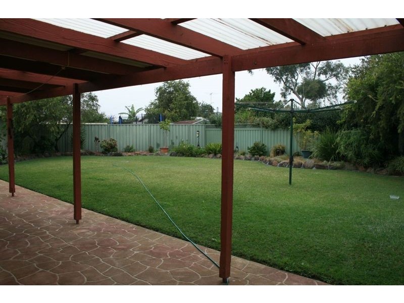 28 Griffiths Road, Mcgraths Hill NSW 2756