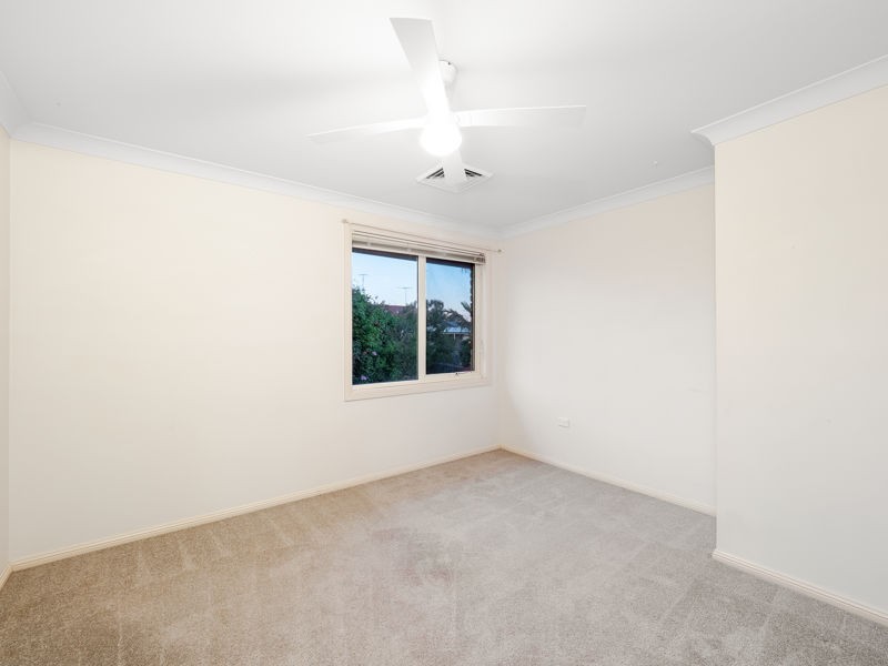 25 Springfield Crescent, Bella Vista NSW 2153