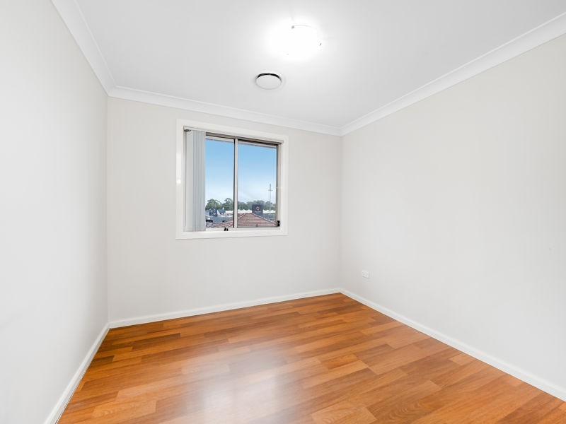 9/2A Federal Road, Seven Hills NSW 2147