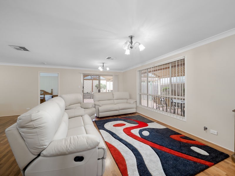 10 Frangipani Avenue, Glenwood NSW 2768