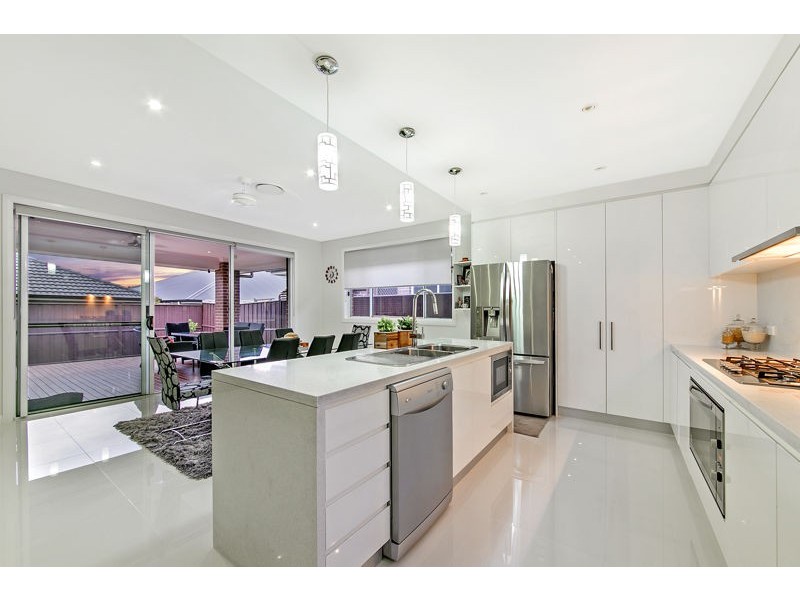 174 Ridgeline Drive, The Ponds NSW 2769