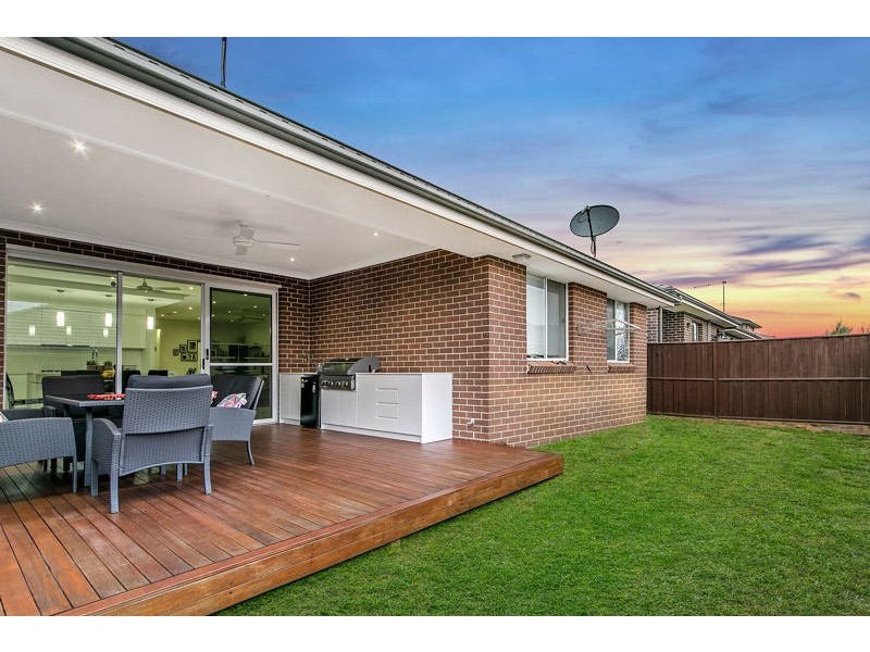 174 Ridgeline Drive, The Ponds NSW 2769