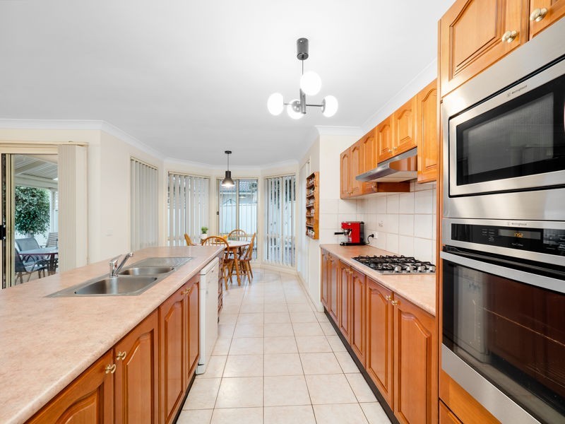 14 Kinchega Crescent, Glenwood NSW 2768