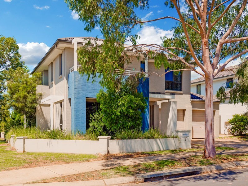 1 Huon Close, Stanhope Gardens NSW 2768