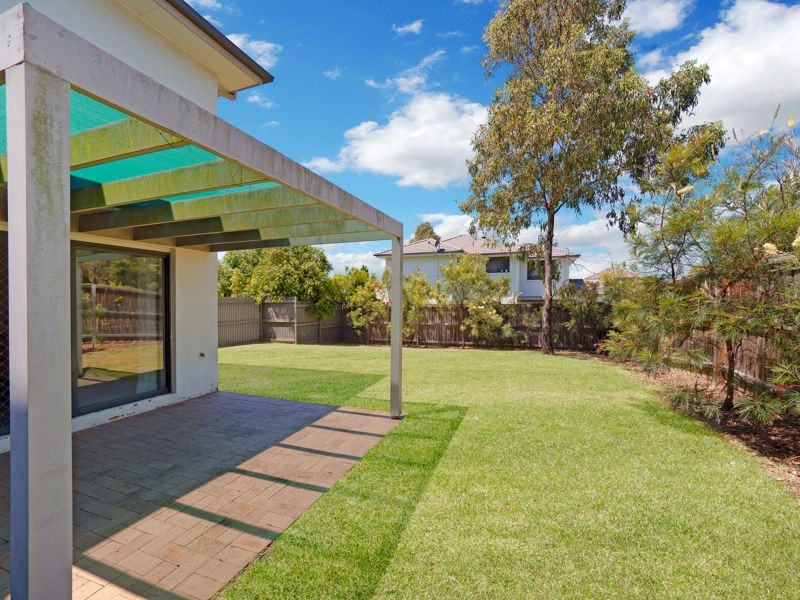 1 Huon Close, Stanhope Gardens NSW 2768