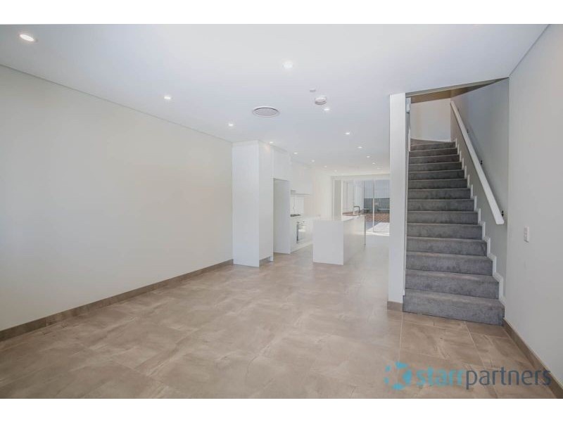 4 & 5 80 Adderton Road, Carlingford NSW 2118
