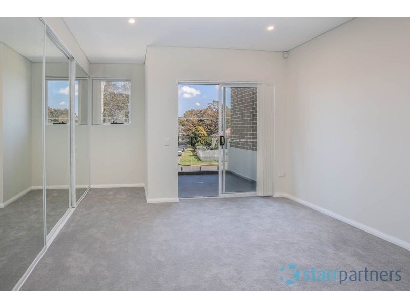4 & 5 80 Adderton Road, Carlingford NSW 2118