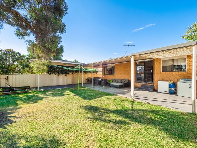 22 Cowper Circle, Quakers Hill NSW 2763