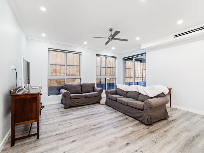 60 Fontana Drive, Box Hill NSW 2765