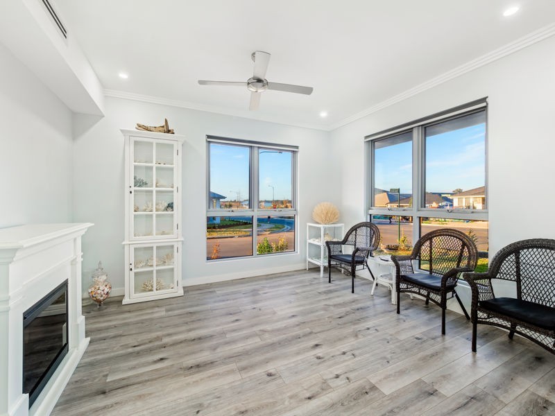 60 Fontana Drive, Box Hill NSW 2765