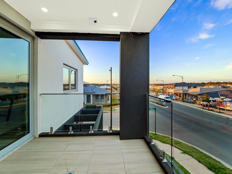 60 Fontana Drive, Box Hill NSW 2765