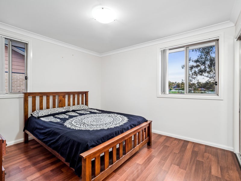 35 Summerfield Avenue, Quakers Hill NSW 2763