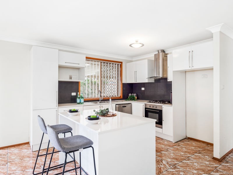 20 Thompson cresent, Glenwood NSW 2768