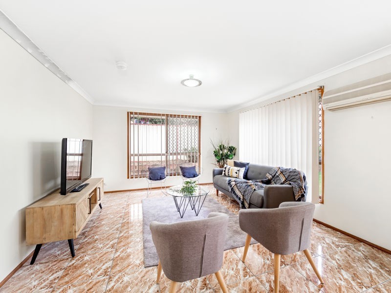 20 Thompson cresent, Glenwood NSW 2768