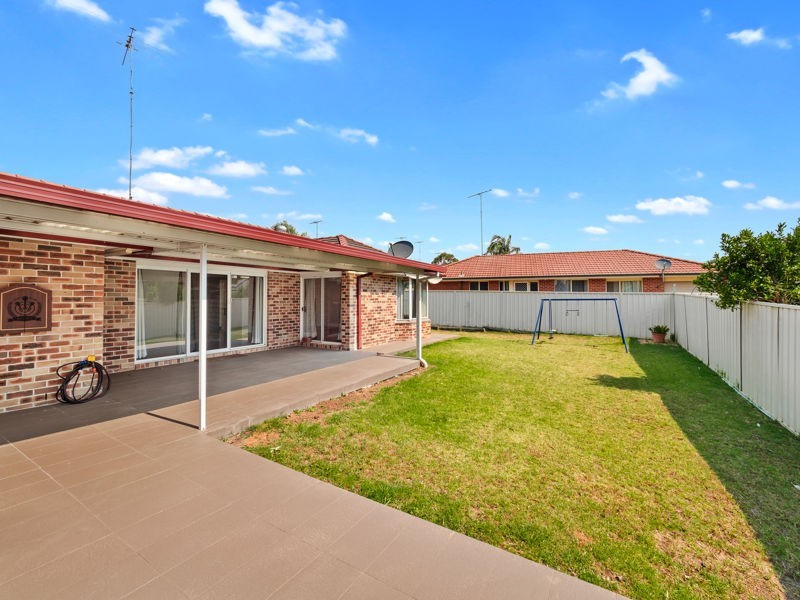 38 Sorrento  Drive, Glenwood NSW 2768