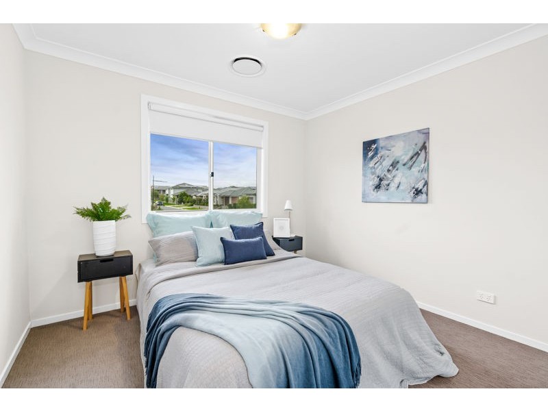 53 Beauchamp Drive, The Ponds NSW 2769