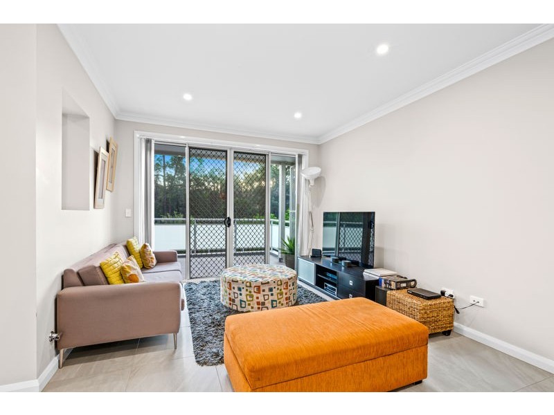 8/8 Cathay Place, Kellyville NSW 2155