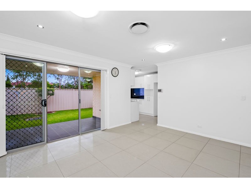 17/570 Sunnyholt Road, Stanhope Gardens NSW 2768