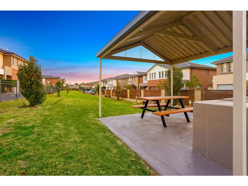 17/570 Sunnyholt Road, Stanhope Gardens NSW 2768