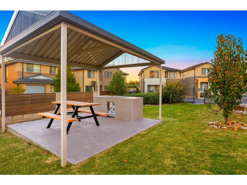 17/570 Sunnyholt Road, Stanhope Gardens NSW 2768