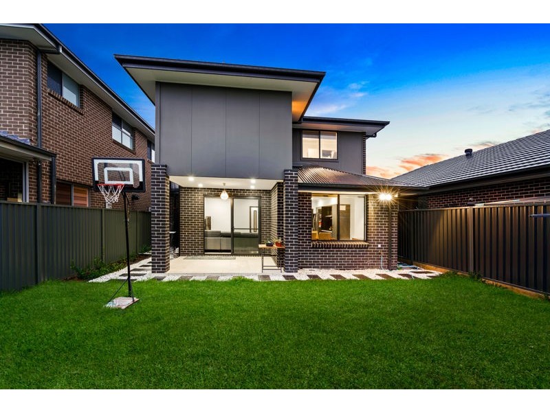 5 Feiney Street, Marsden Park NSW 2765