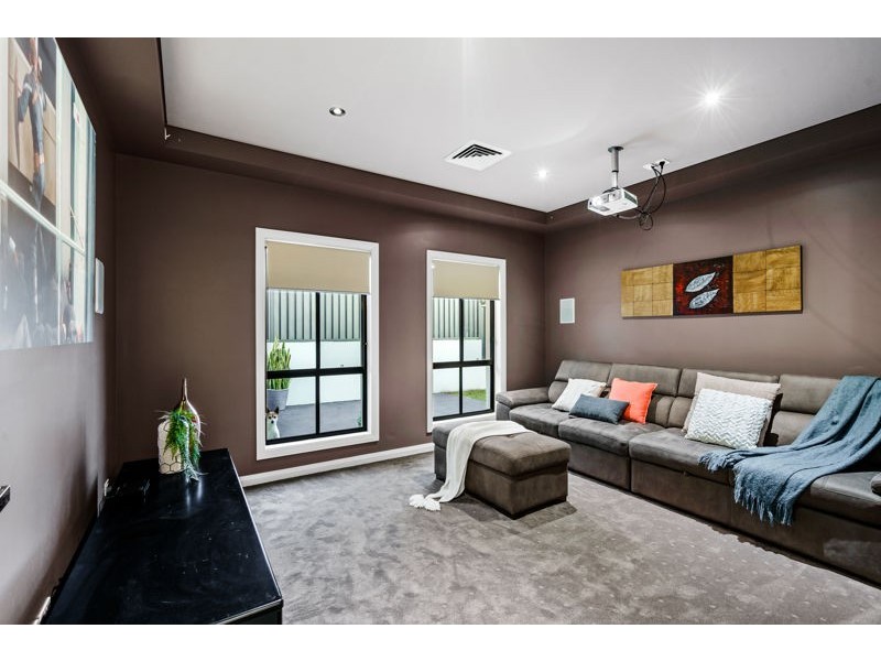 16 Sovereign Ave, Kellyville Ridge NSW 2155