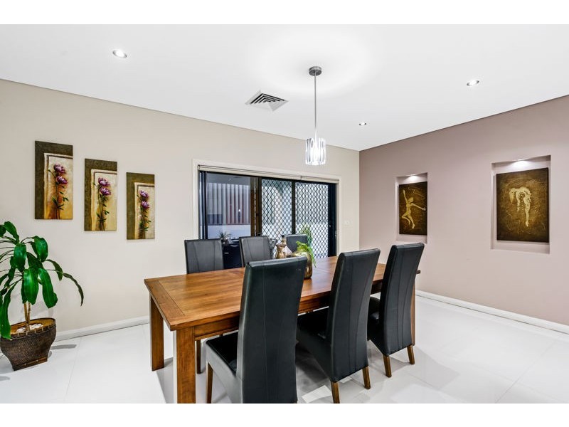 16 Sovereign Ave, Kellyville Ridge NSW 2155