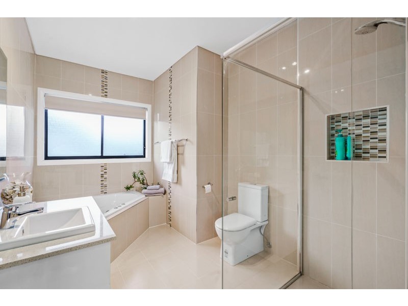 16 Sovereign Ave, Kellyville Ridge NSW 2155