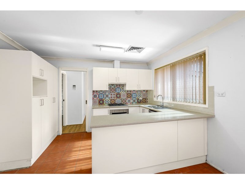 156 Walker Street, Quakers Hill NSW 2763