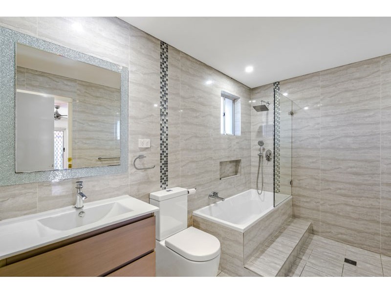 156 Walker Street, Quakers Hill NSW 2763