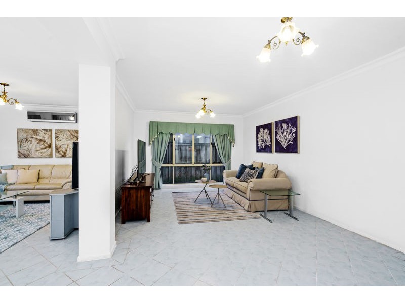 39 Burrinjuck Drive, Woodcroft NSW 2767