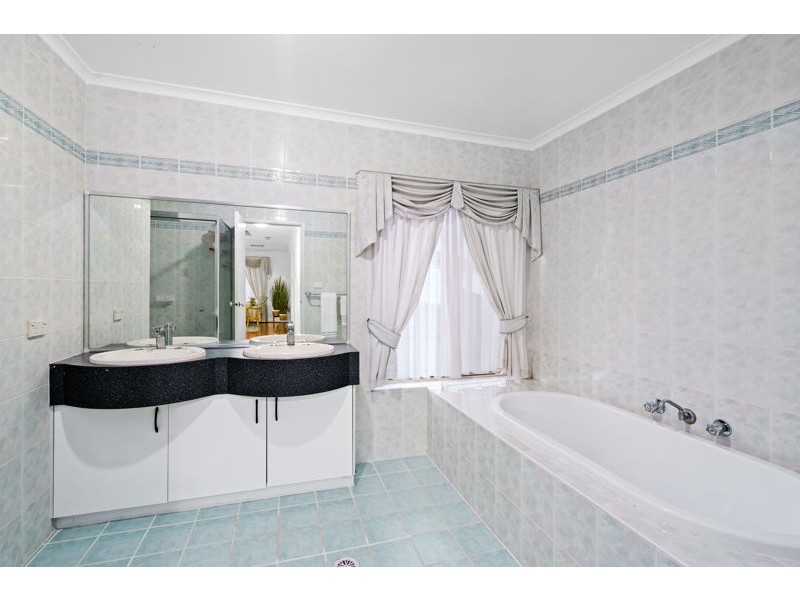 39 Burrinjuck Drive, Woodcroft NSW 2767