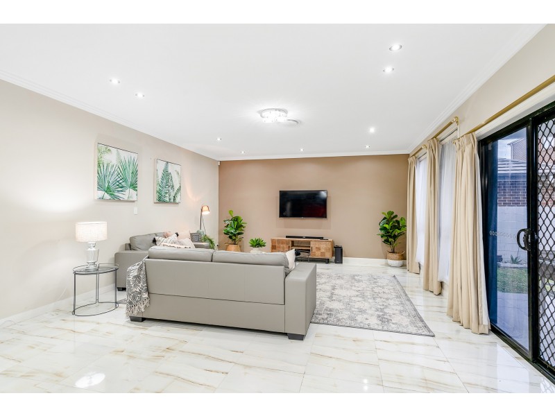 117 Wilson Road, Quakers Hill NSW 2763