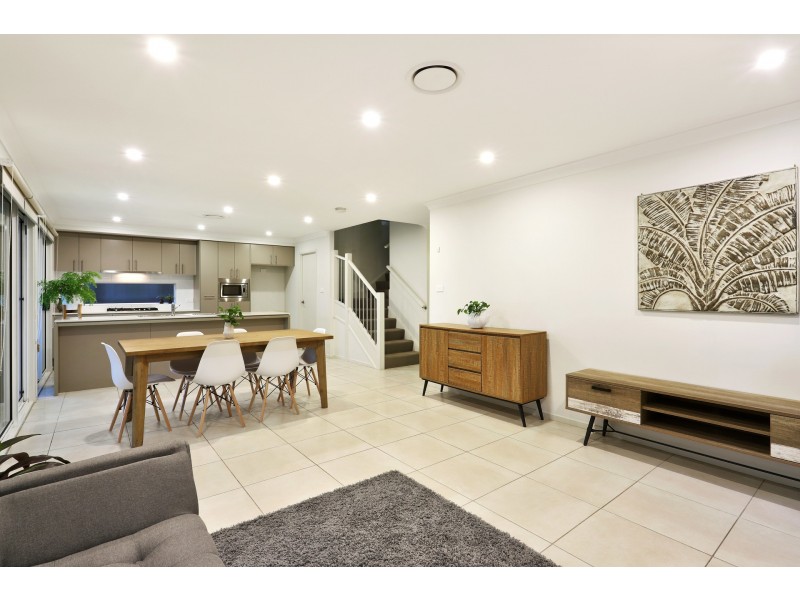 27 Wyndham Glade, The Ponds NSW 2769