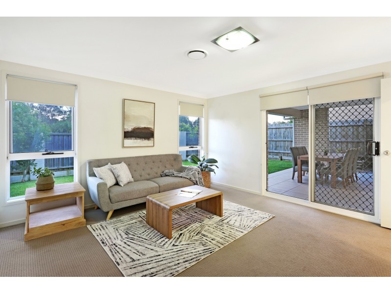 27 Wyndham Glade, The Ponds NSW 2769