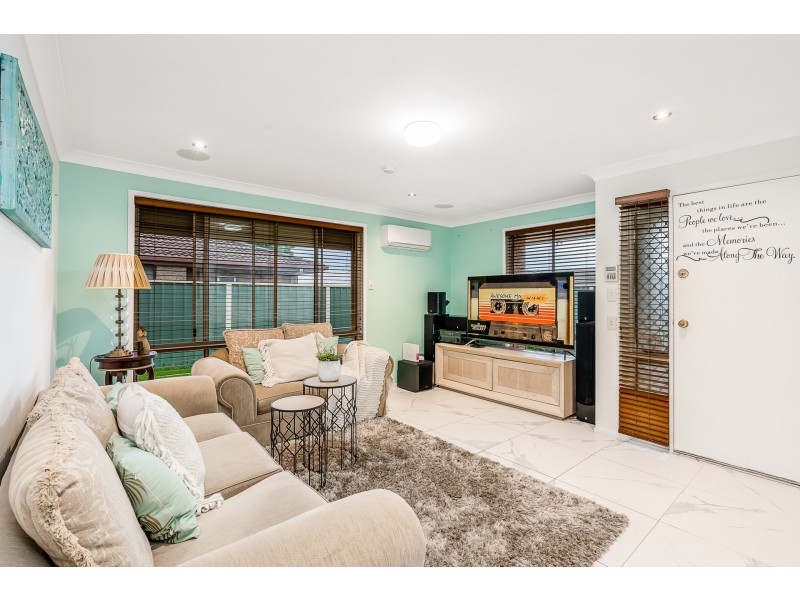 16 Sally Place, Glendenning NSW 2761