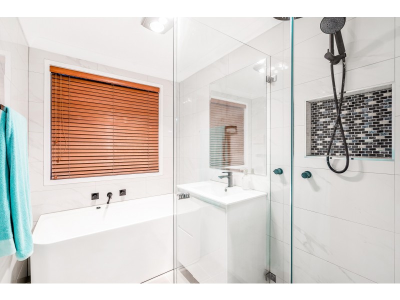 16 Sally Place, Glendenning NSW 2761