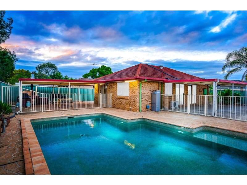 16 Sally Place, Glendenning NSW 2761