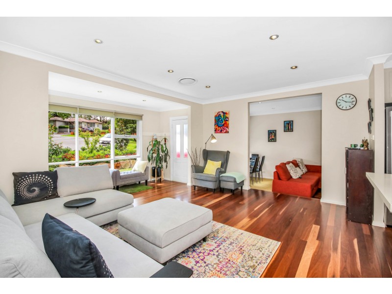 4 Cyril Place, Baulkham Hills NSW 2153