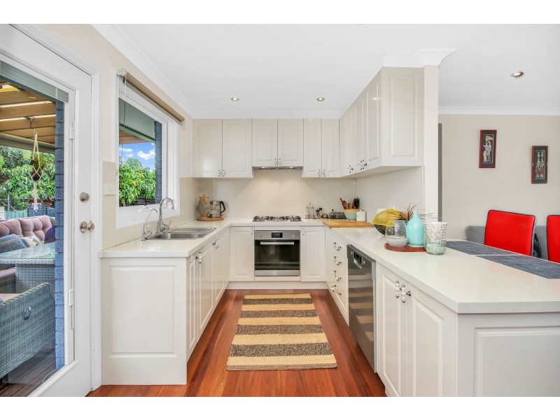 4 Cyril Place, Baulkham Hills NSW 2153